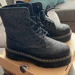 Glider jadion dr martens womens size 8